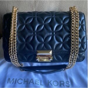 Michael Kors Large Sloan Quilted Leather Chain Shoulder Bag – Black